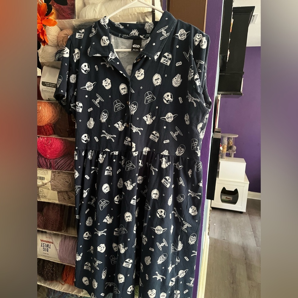 Cakeworthy Star Wars Skater style dress 
Size 22